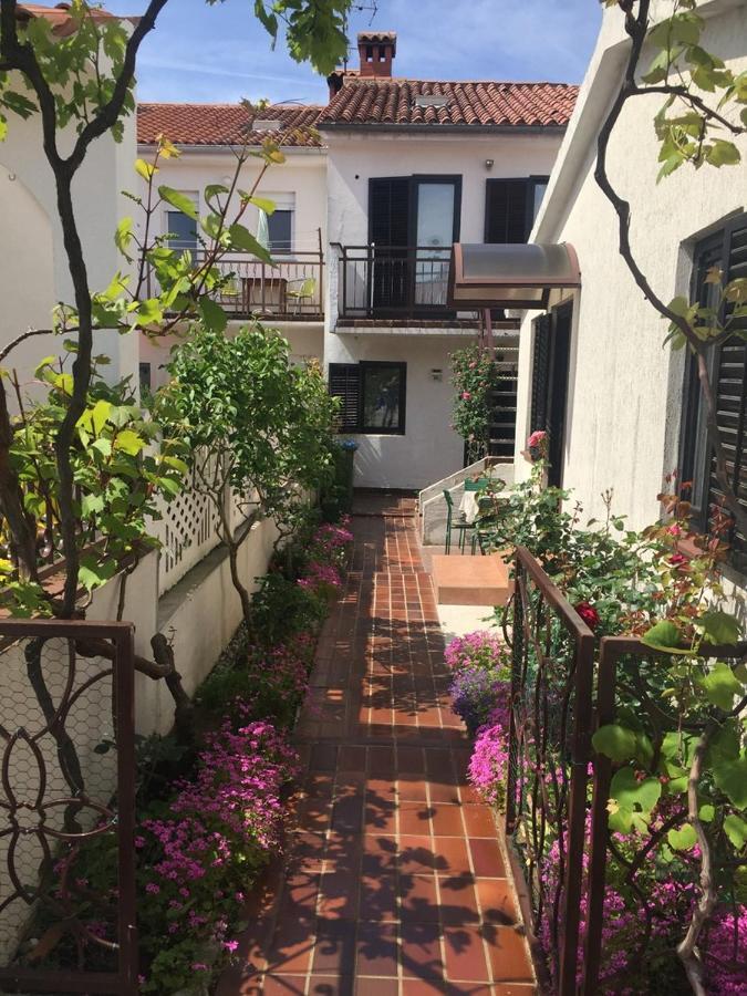 Apartments Porec Beach Area Simo Εξωτερικό φωτογραφία